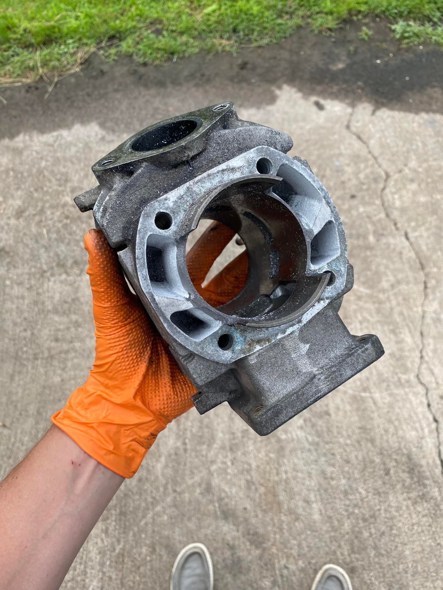 Cylinder porting work