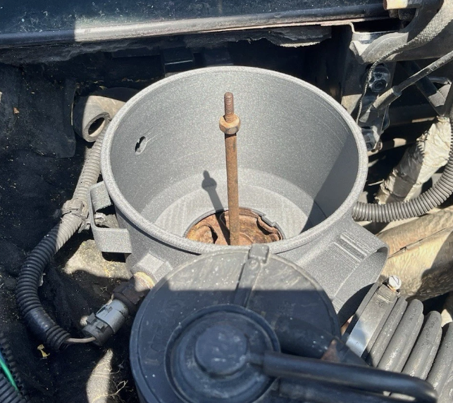 Fiero GT airbox installed without filter